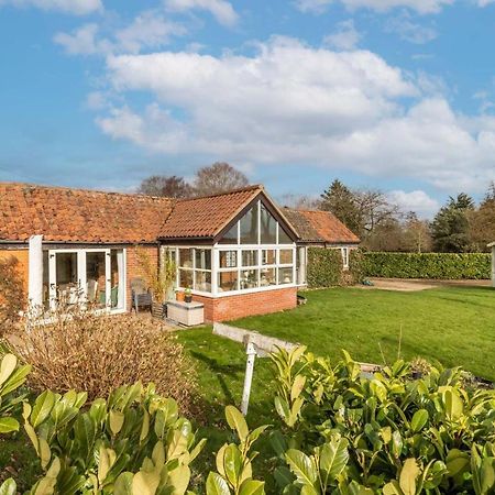 Host & Stay - Woodfalls Barn Burgh and Tuttington Luaran gambar