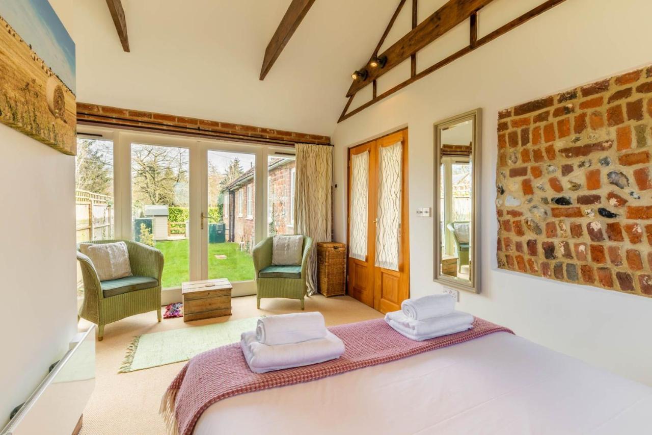 Host & Stay - Woodfalls Barn Burgh and Tuttington Luaran gambar