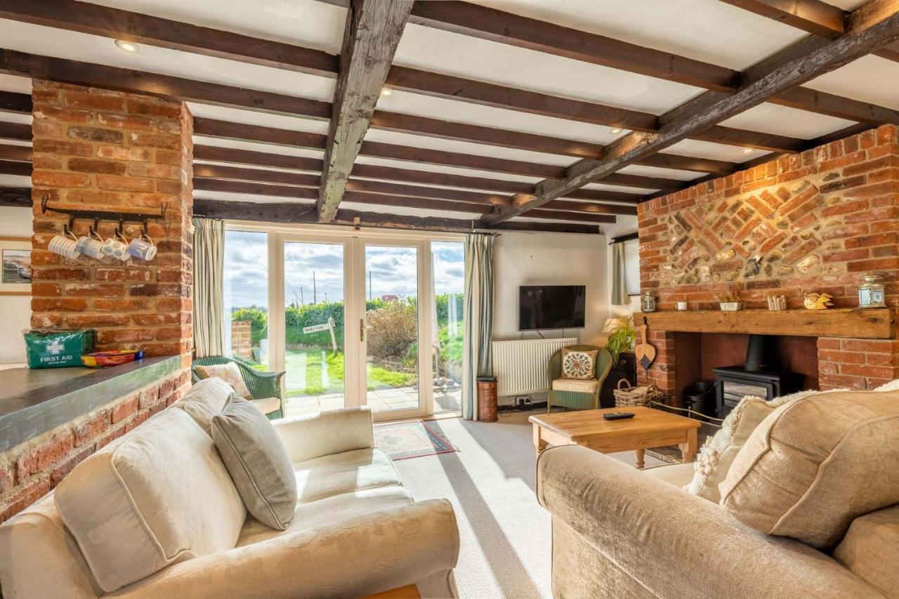 Host & Stay - Woodfalls Barn Burgh and Tuttington Luaran gambar