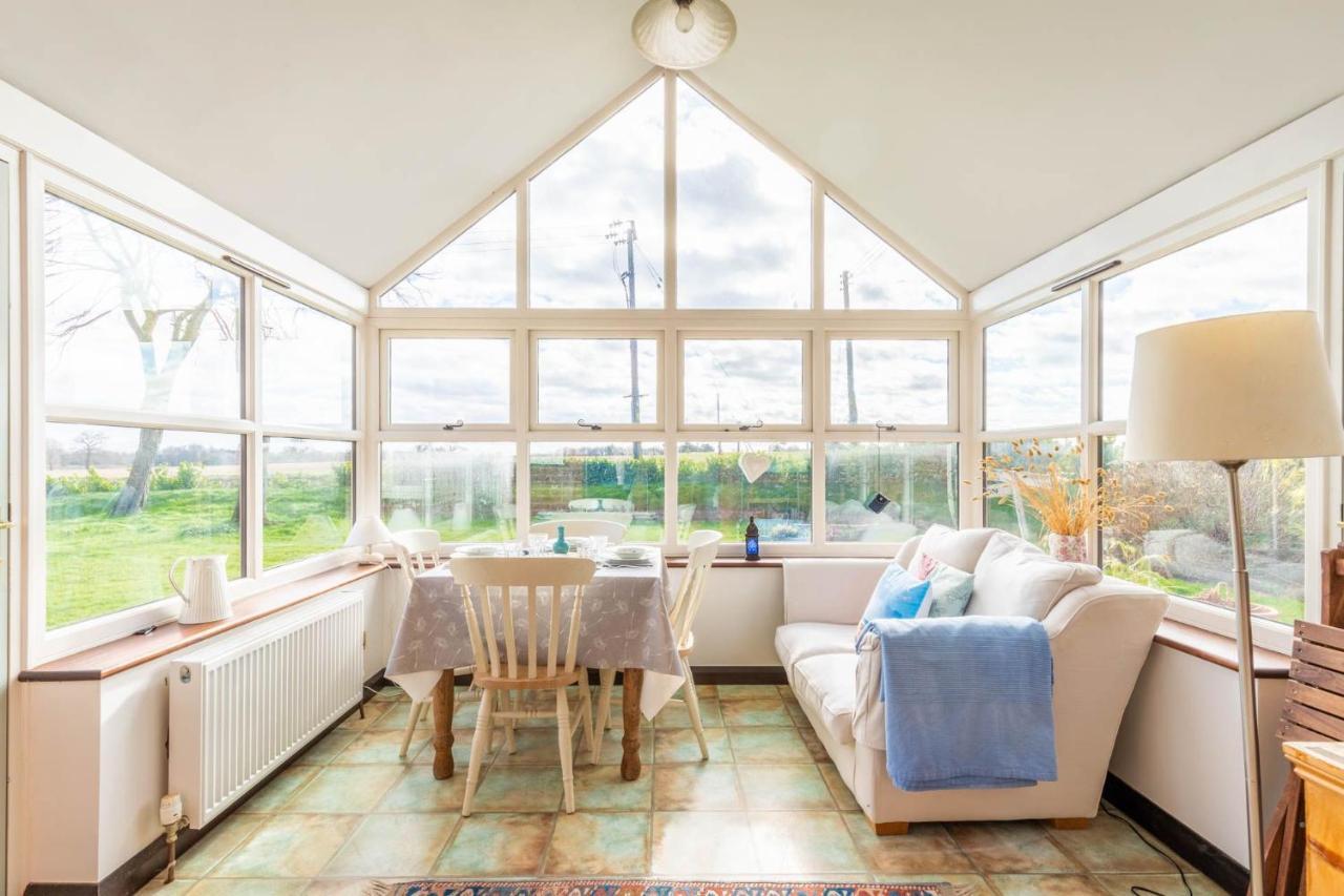 Host & Stay - Woodfalls Barn Burgh and Tuttington Luaran gambar