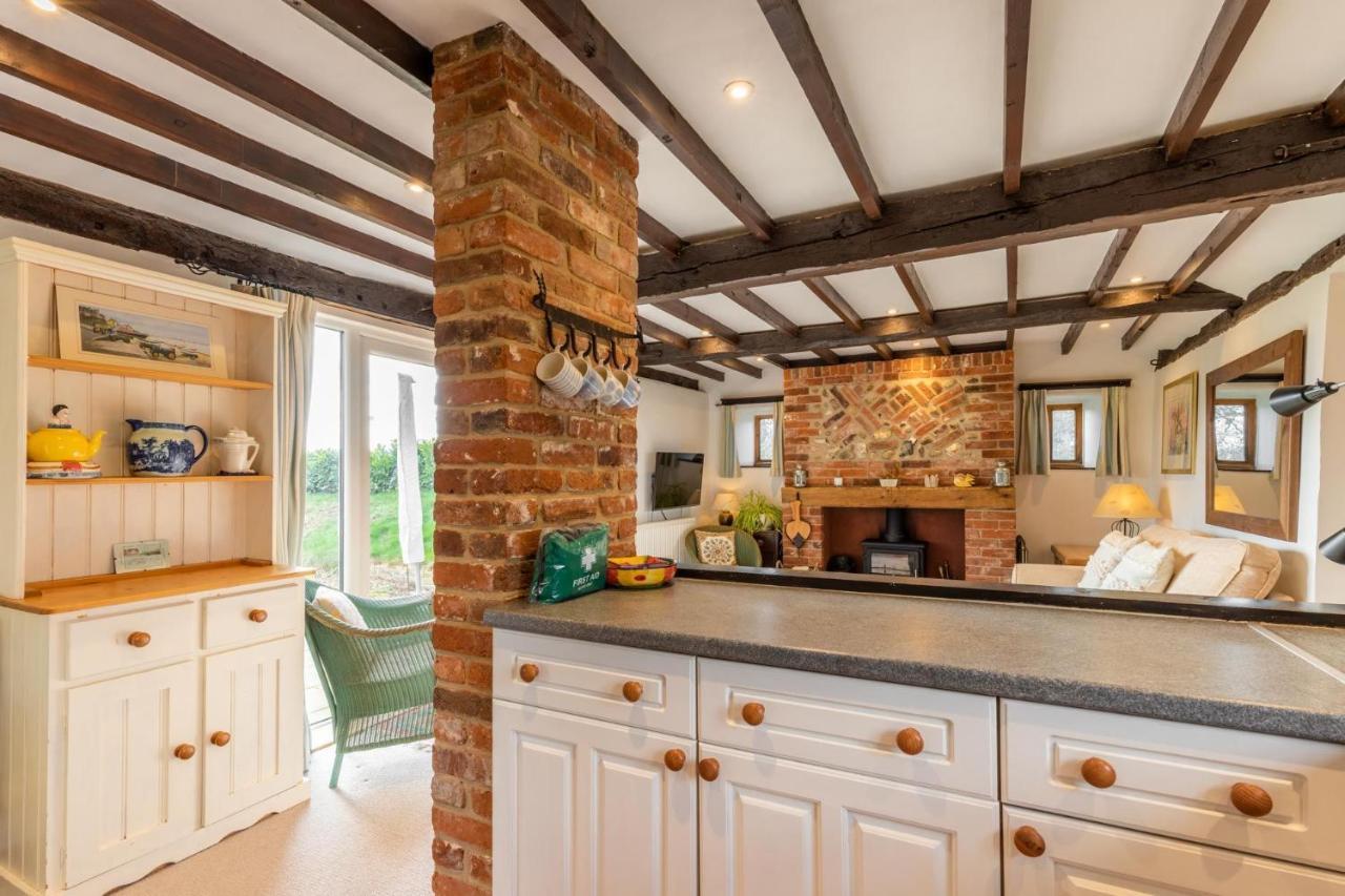 Host & Stay - Woodfalls Barn Burgh and Tuttington Luaran gambar